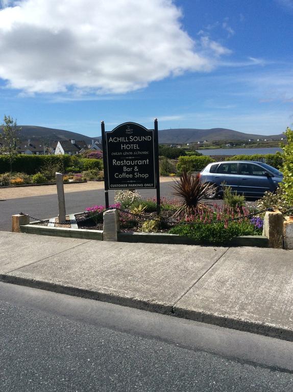 Achill Sound Hotel - Ostan Ghob A'Choire 외부 사진
