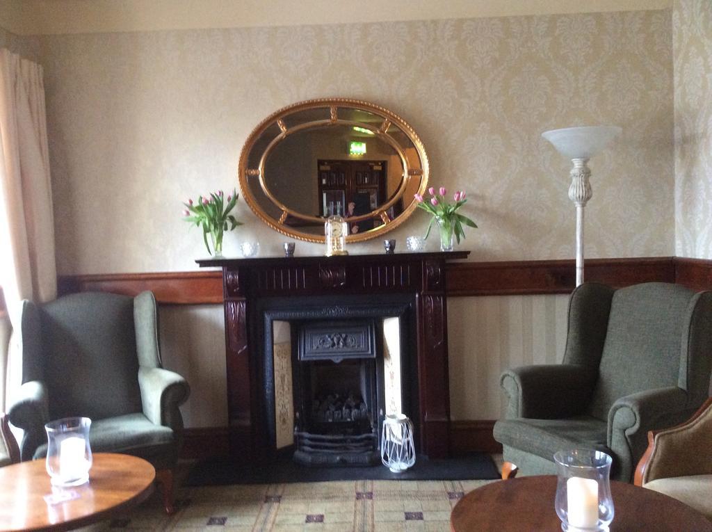 Achill Sound Hotel - Ostan Ghob A'Choire 외부 사진