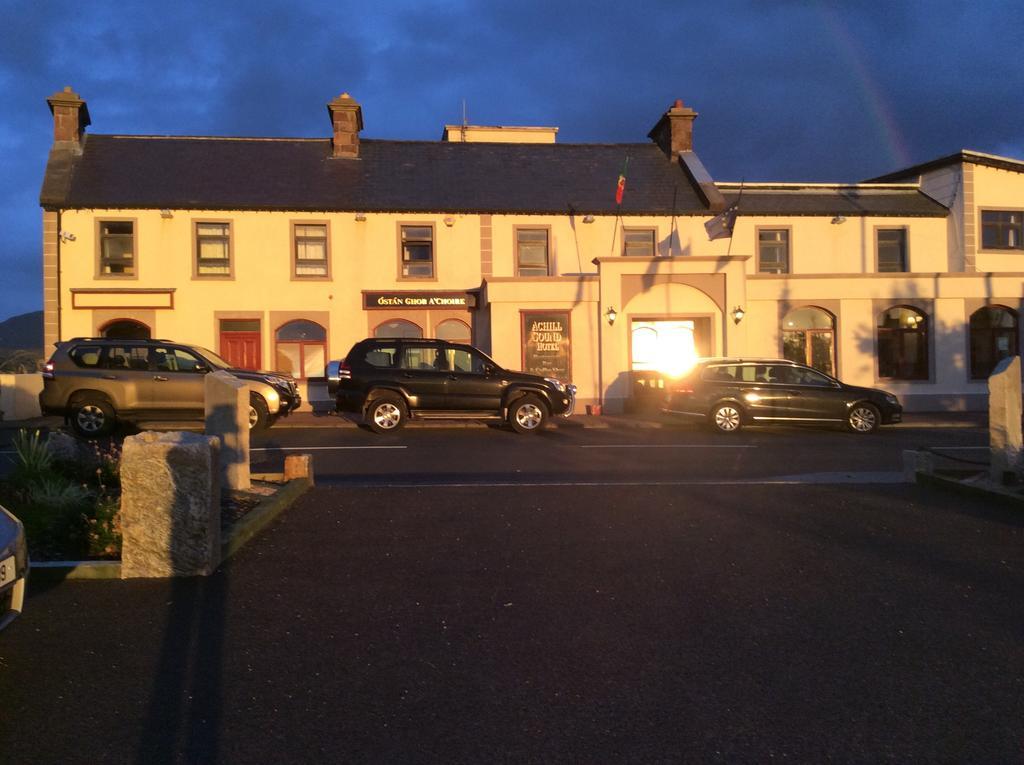 Achill Sound Hotel - Ostan Ghob A'Choire 외부 사진