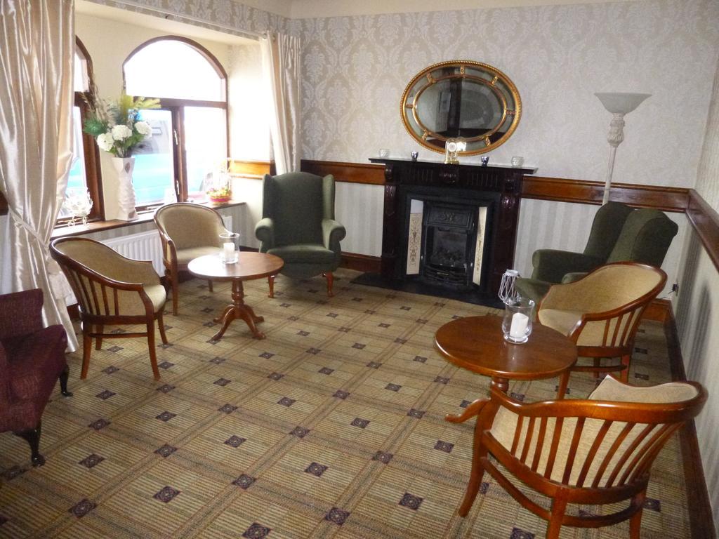 Achill Sound Hotel - Ostan Ghob A'Choire 외부 사진