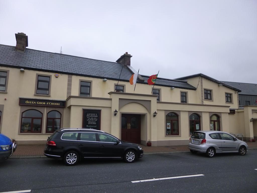 Achill Sound Hotel - Ostan Ghob A'Choire 외부 사진