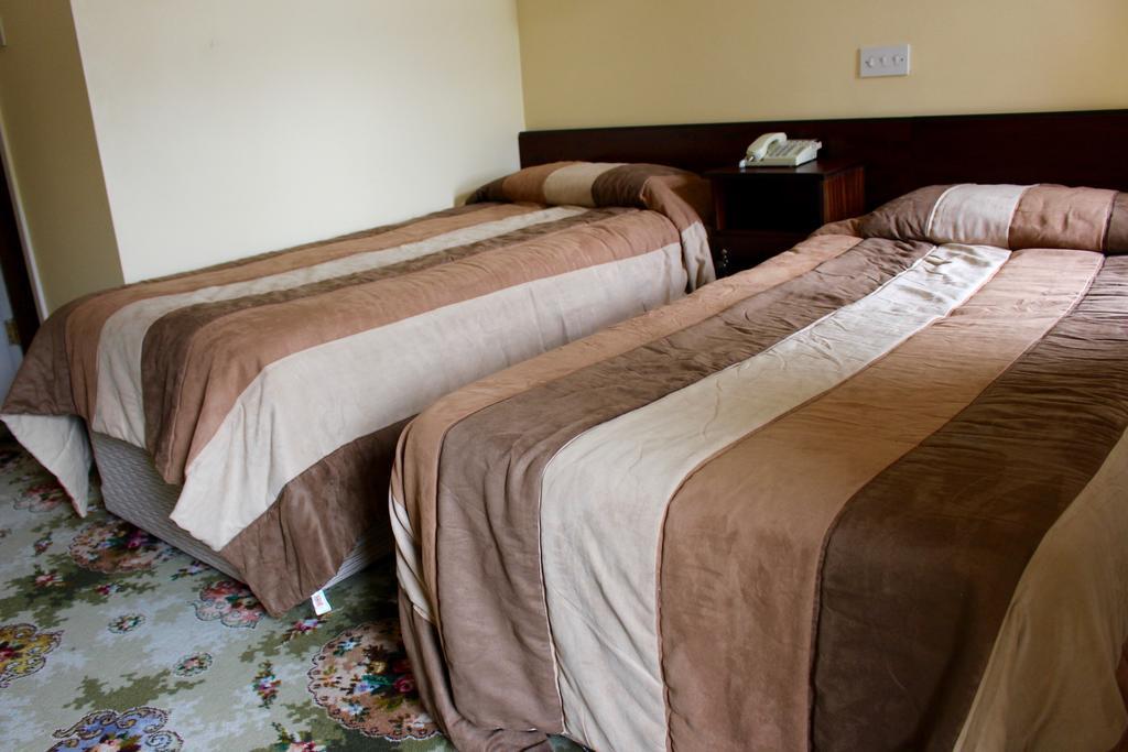 Achill Sound Hotel - Ostan Ghob A'Choire 외부 사진
